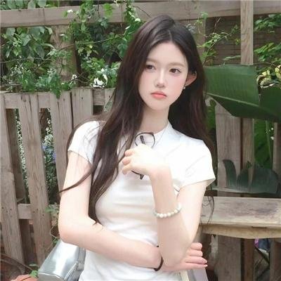 奇光下的秘密